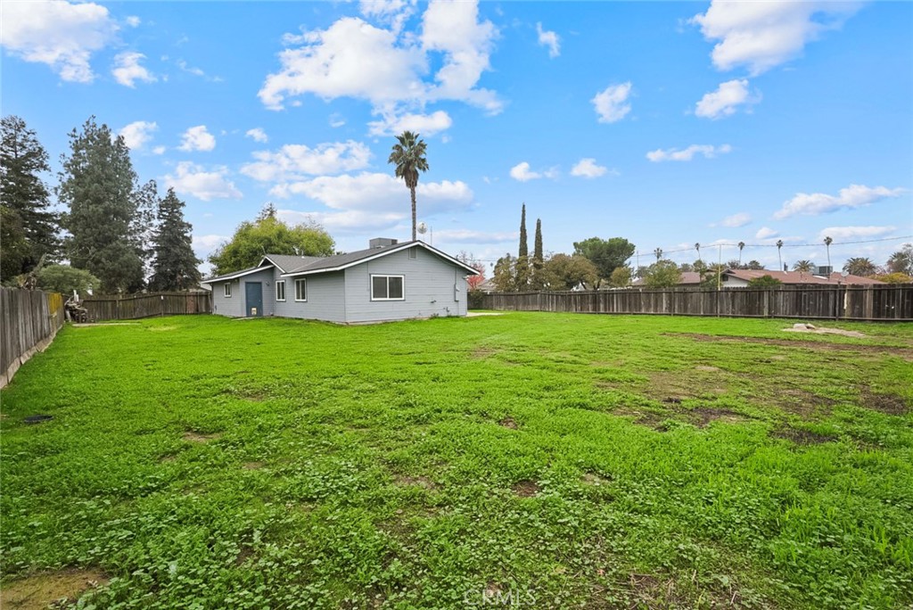 14117 Cates Ct, Chowchilla, CA 93610