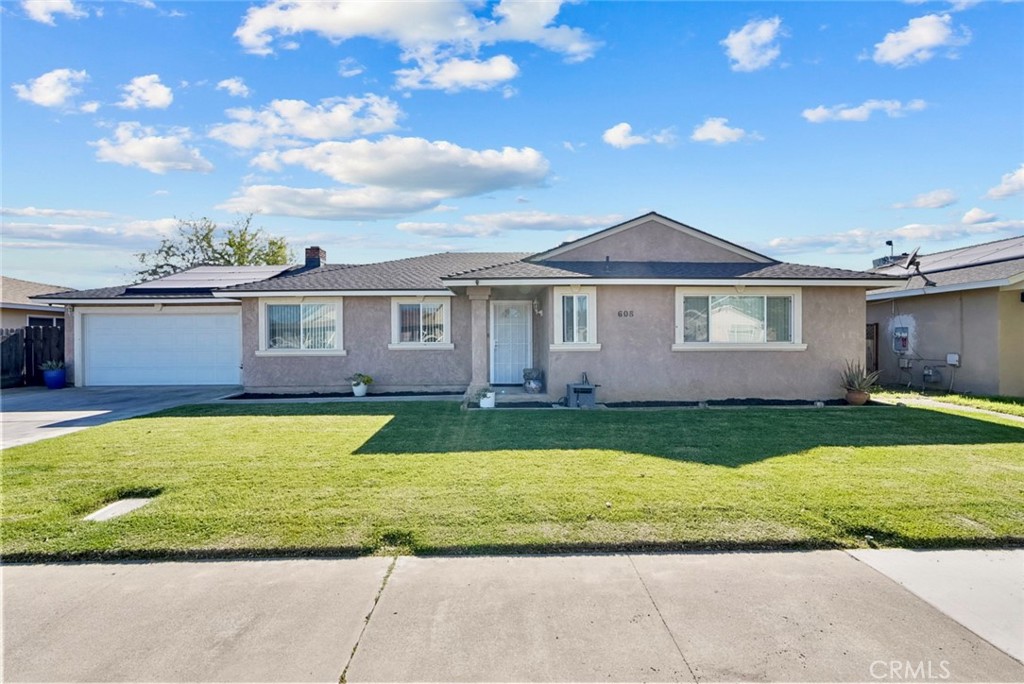 608 Grant, Chowchilla, CA 93610