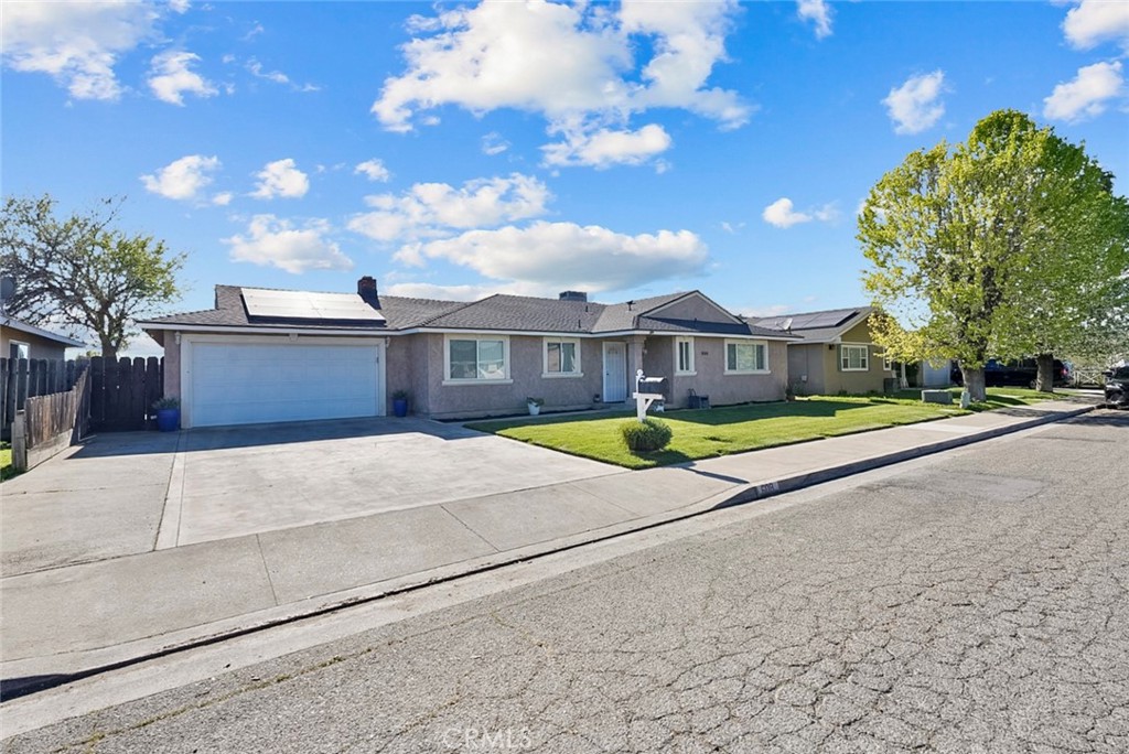 608 Grant, Chowchilla, CA 93610