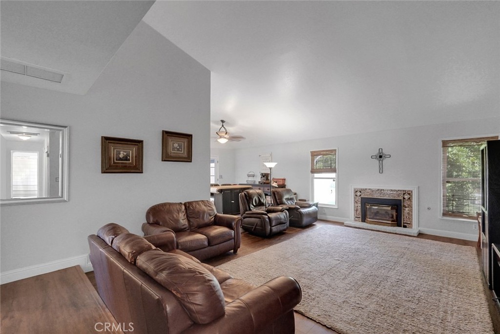 317 Circle, Chowchilla, CA 93610