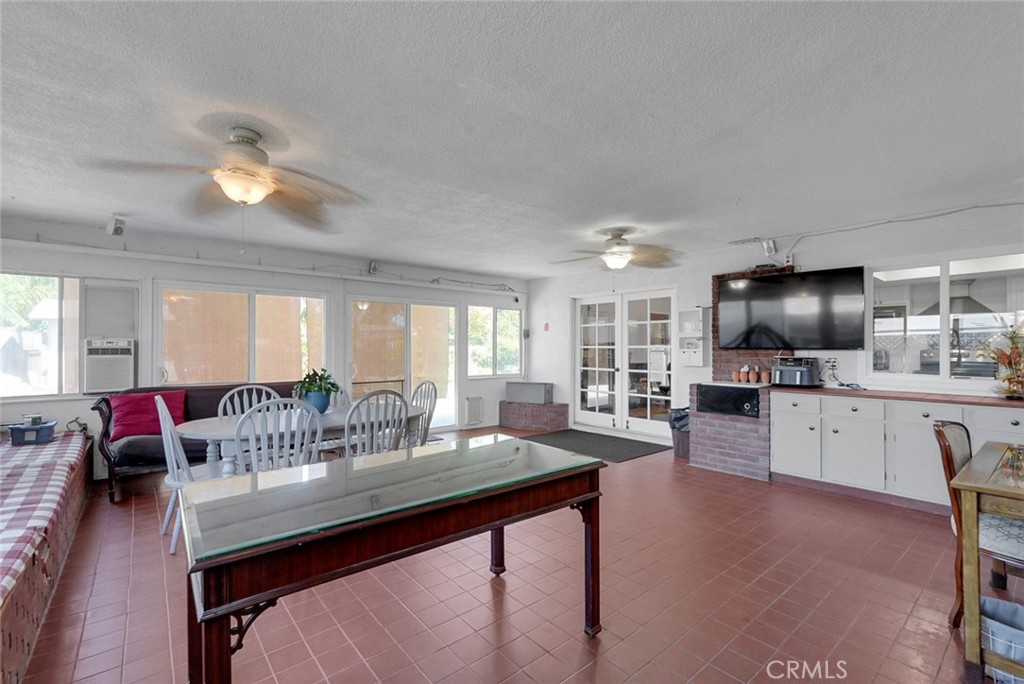 317 Circle, Chowchilla, CA 93610